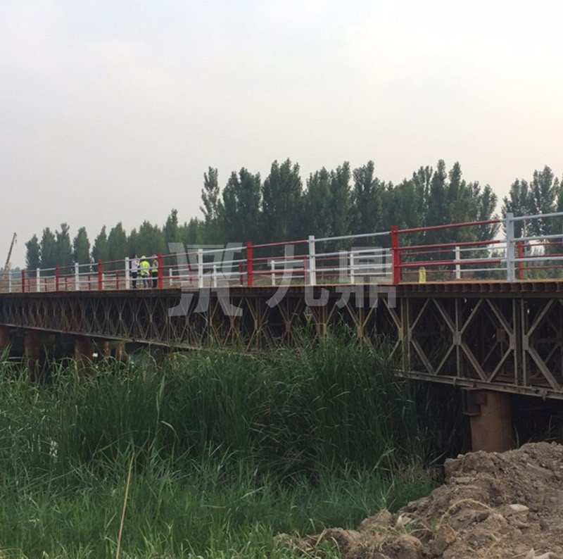 河北冀通路橋-北京新機場(chǎng)至德州高速公路施工鋼便橋